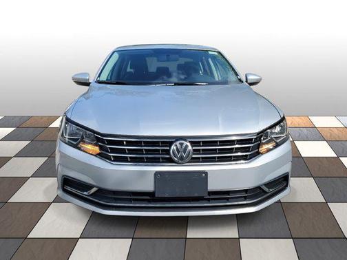 2019 Volkswagen Passat 2.0T Wolfsburg Edition