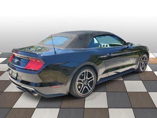 2022 Ford Mustang EcoBoost Premium
