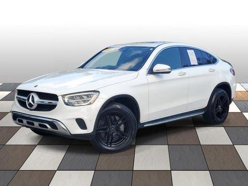 designo Diamond White Metallic 2021 Mercedes-Benz GLC 300 GLC 300 4MATIC Coupe