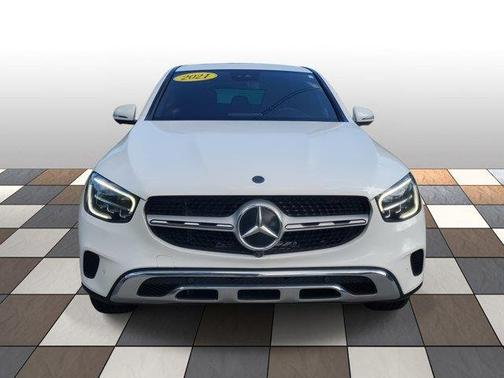 designo Diamond White Metallic 2021 Mercedes-Benz GLC 300 GLC 300 4MATIC Coupe
