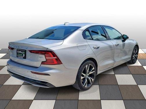 Bright Dusk Metallic 2024 Volvo S60 B5 FWD Core Dark Theme