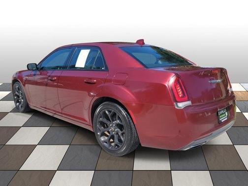 2019 Chrysler 300 S