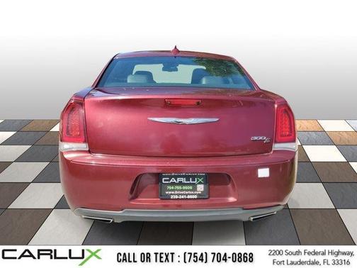 2019 Chrysler 300 S