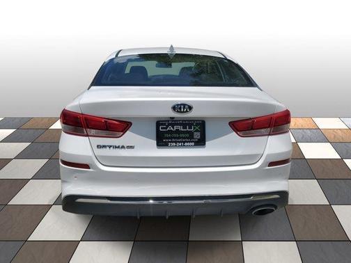 2020 Kia Optima LX