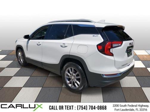 2023 GMC Terrain SLT