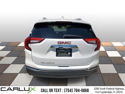 2023 GMC Terrain SLT