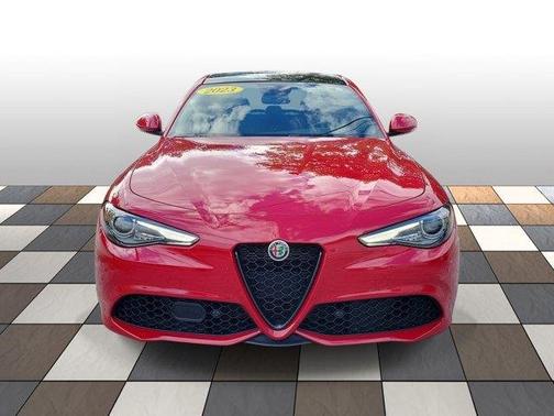 Alfa Rosso 2023 Alfa Romeo Giulia RWD