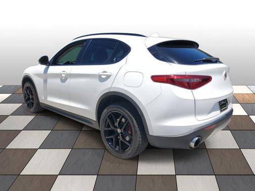 2019 Alfa Romeo Stelvio Sport