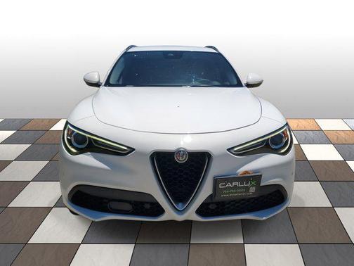 2019 Alfa Romeo Stelvio Sport