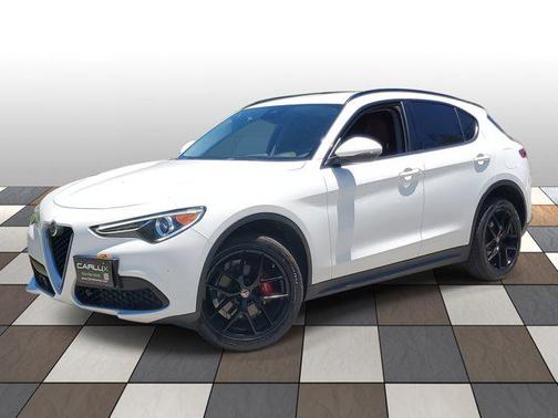 2019 Alfa Romeo Stelvio Sport