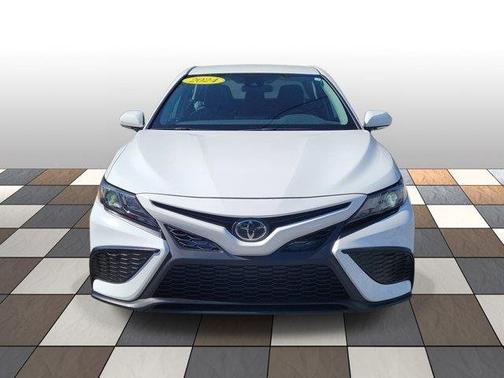 Ice Cap 2024 Toyota Camry SE Auto AWD (Natl)