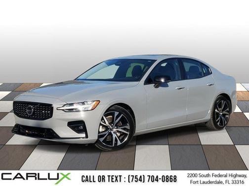 2024 Volvo S60 B5 Core Dark Theme