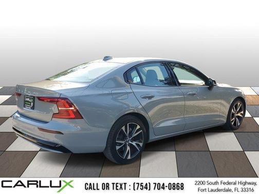 2024 Volvo S60 B5 Core Dark Theme