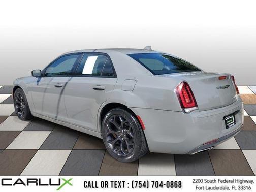 2019 Chrysler 300 S