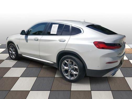 2024 BMW X4 xDrive30i