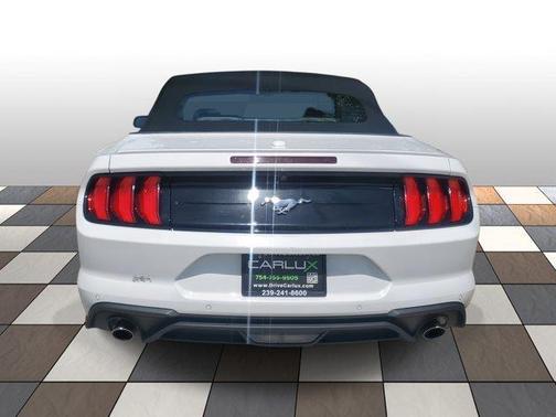 2022 Ford Mustang EcoBoost Premium
