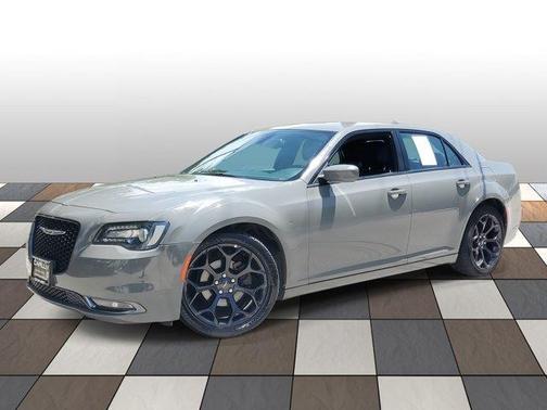 2019 Chrysler 300 S