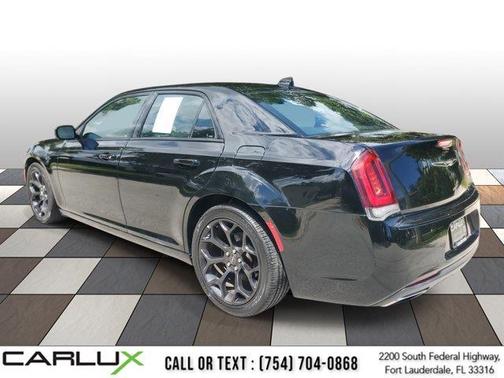 2019 Chrysler 300 S