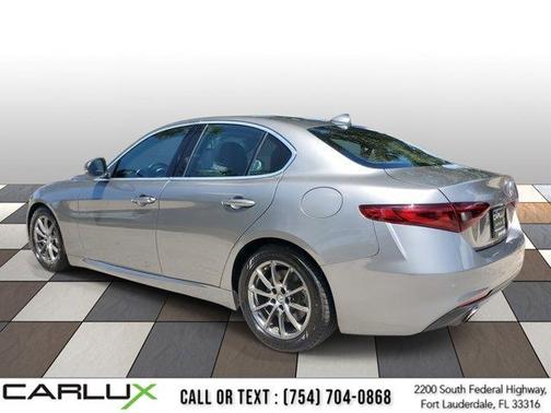 2018 Alfa Romeo Giulia Base