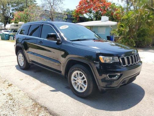 2020 Jeep Grand Cherokee Laredo