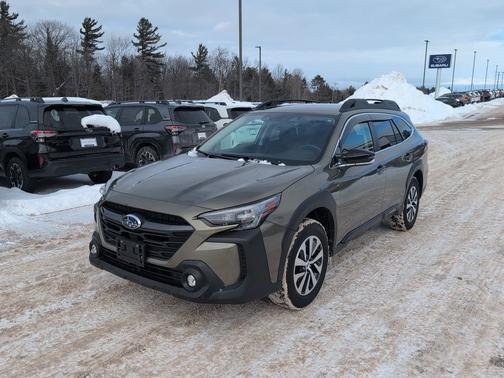 2025 Subaru Outback Premium