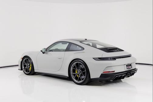 2024 Porsche 911 GT3 w/Touring Package