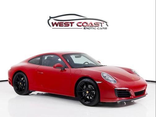 2019 Porsche 911 Carrera