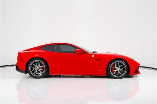 2014 Ferrari F12berlinetta Base