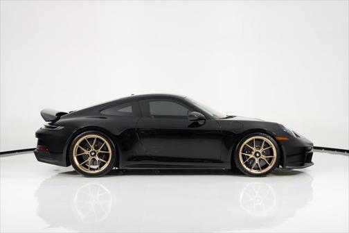 2024 Porsche 911 GT3 w/Touring Package