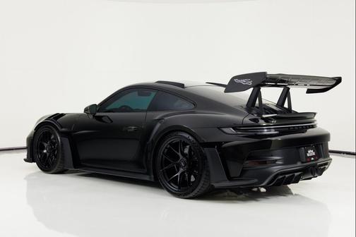 Dark Olive Metallic 2025 Porsche 911 GT3 RS