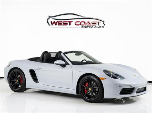 2024 Porsche 718 Boxster S