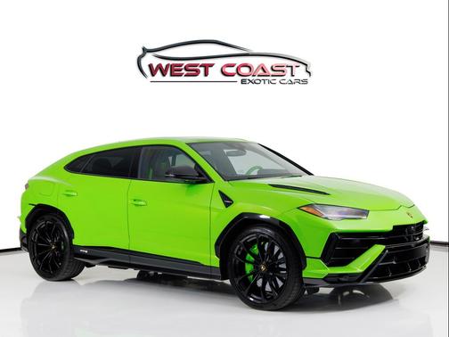 2023 Lamborghini Urus S