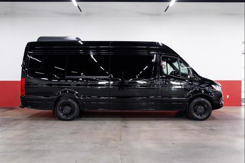 2024 Mercedes-Benz Sprinter 2500 High Roof