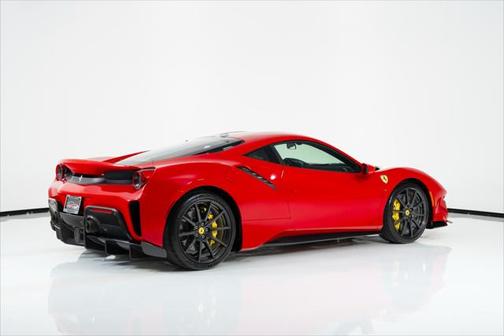 2019 Ferrari 488 Pista Base