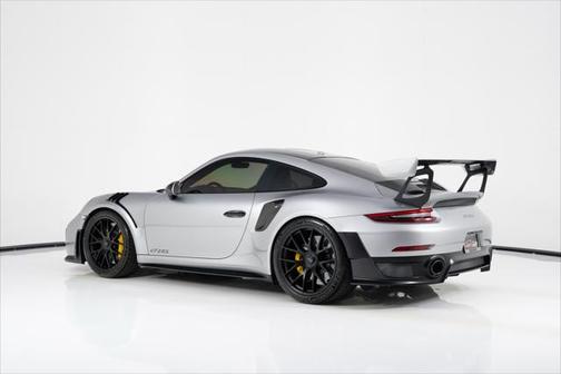 2018 Porsche 911 GT2 RS