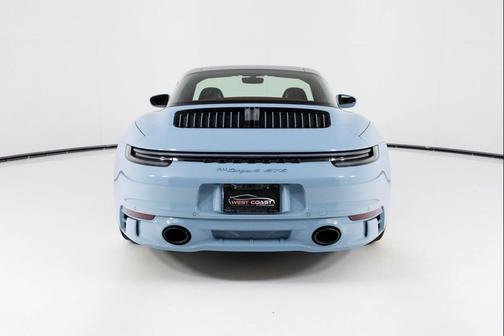 2023 Porsche 911 Targa 4 GTS