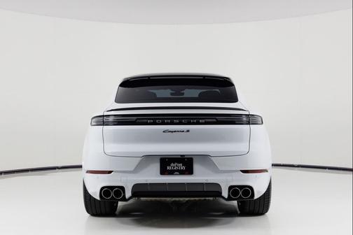 White 2024 Porsche Cayenne S