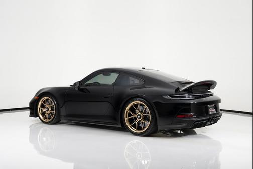 2024 Porsche 911 GT3 w/Touring Package