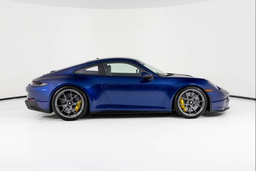 2022 Porsche 911 GT3 w/Touring Package