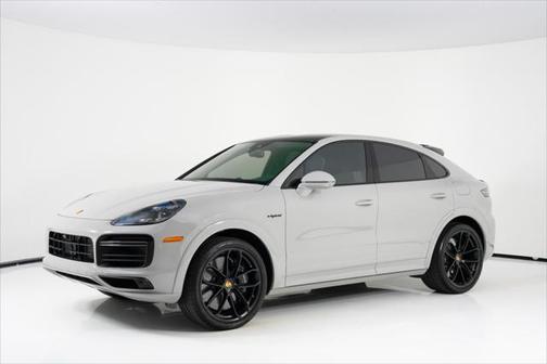 2022 Porsche Cayenne E-Hybrid S