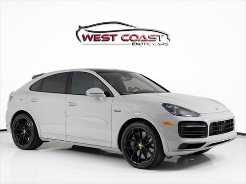 2022 Porsche Cayenne E-Hybrid S