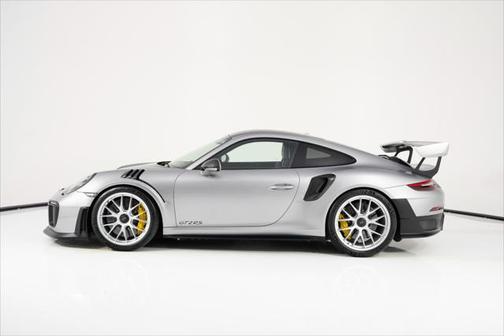 2018 Porsche 911 GT2 RS