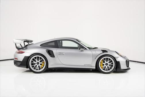 2018 Porsche 911 GT2 RS