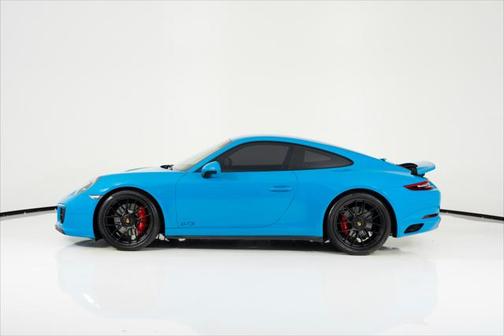 2019 Porsche 911 Carrera GTS