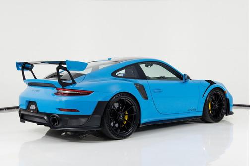 Miami Blue Metallic 2019 Porsche 911 GT2 RS