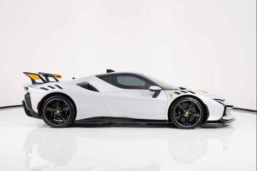 2024 Ferrari SF90 Stradale XX