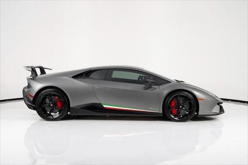 2018 Lamborghini Huracan Performante