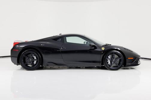 2014 Ferrari 458 Speciale Base
