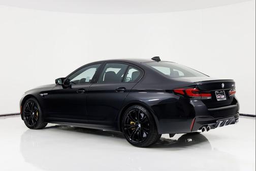 2023 BMW M5 Base