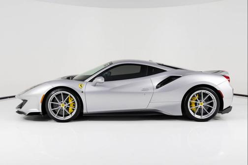 2020 Ferrari 488 Pista Base